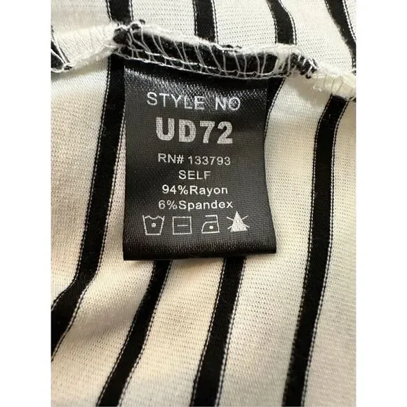 POL women’s black white stripe short sleeve v-neck tunic top size Large #35-0886 - Picture 4 of 5